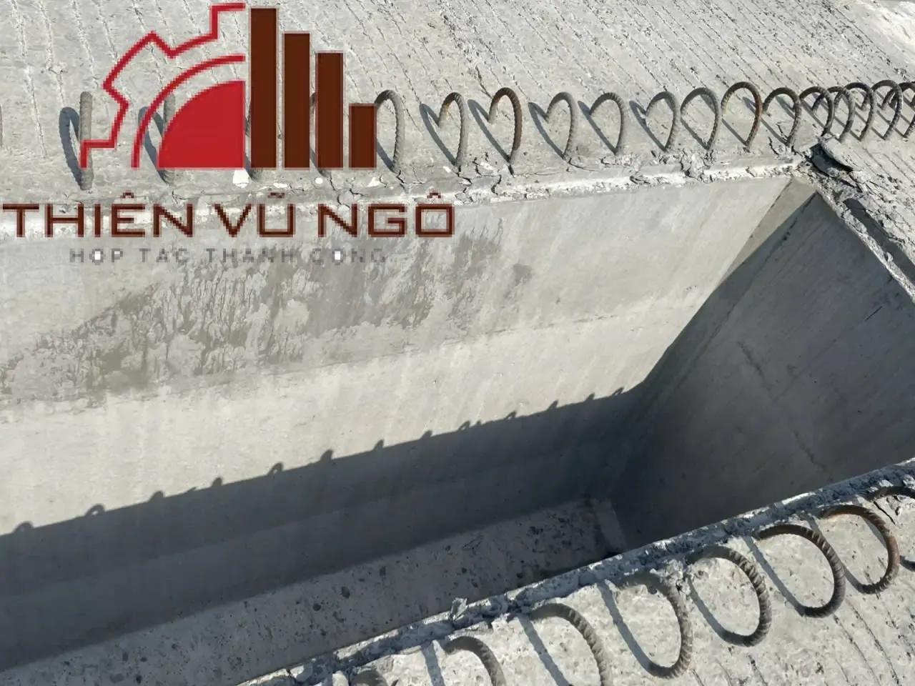 D&acirc;y Đầm D&ugrave;i Tần Số Cao MIKASA FX-40G
