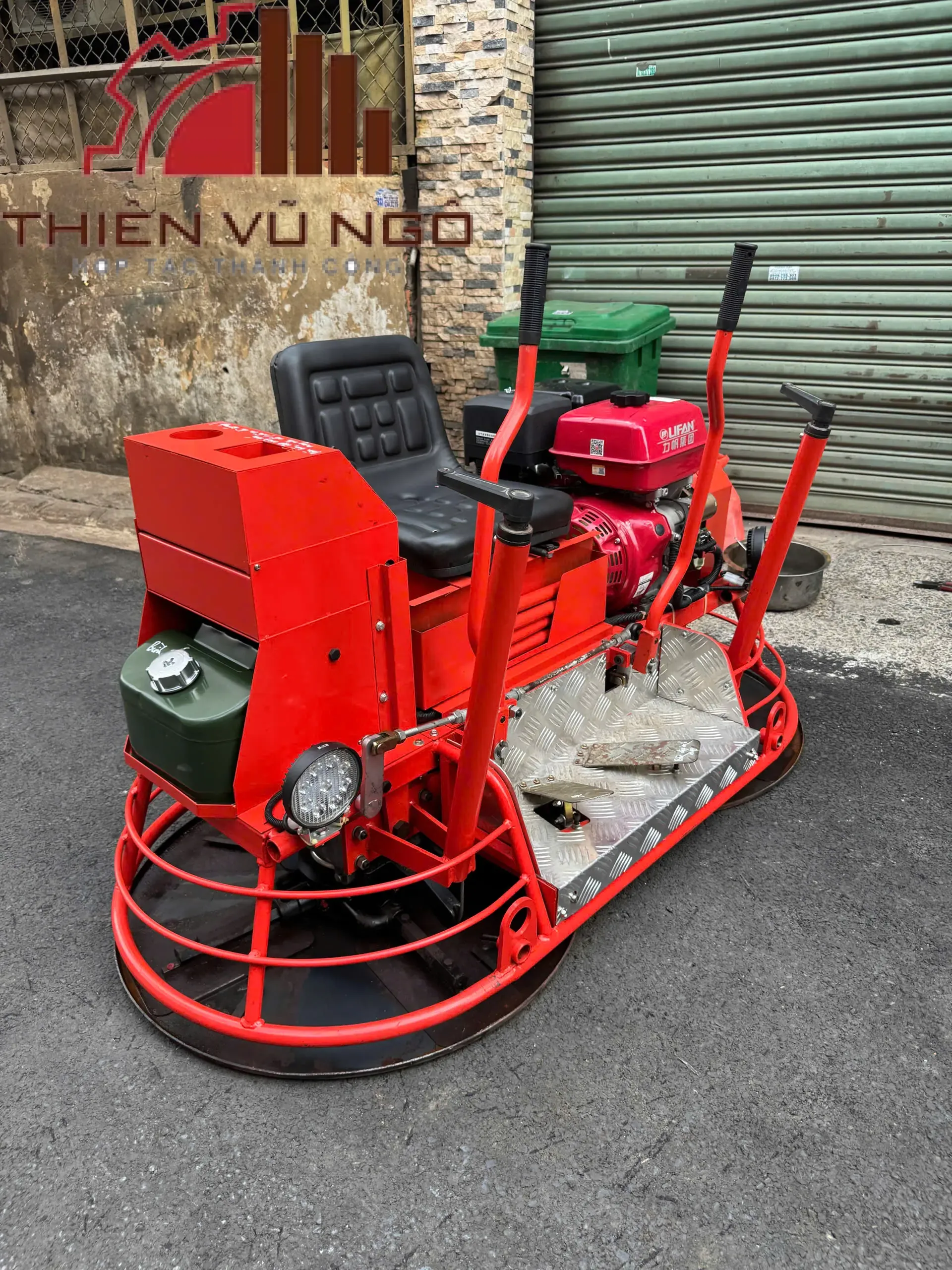Máy xoa nền đôi LIFAN 13HP mâm xoa 800mm