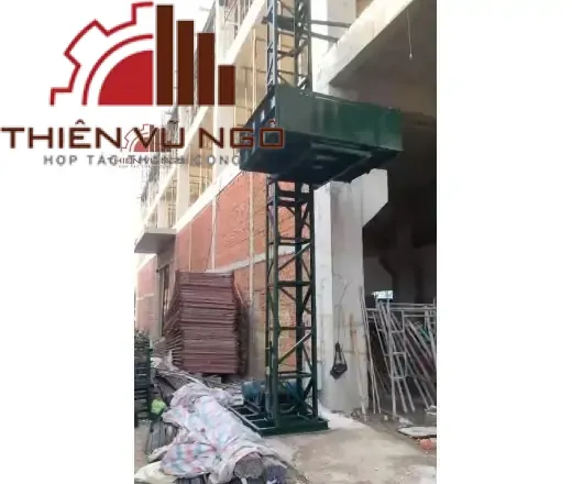 cho thu&ecirc; vận thăng n&acirc;ng h&agrave;ng 1000kg