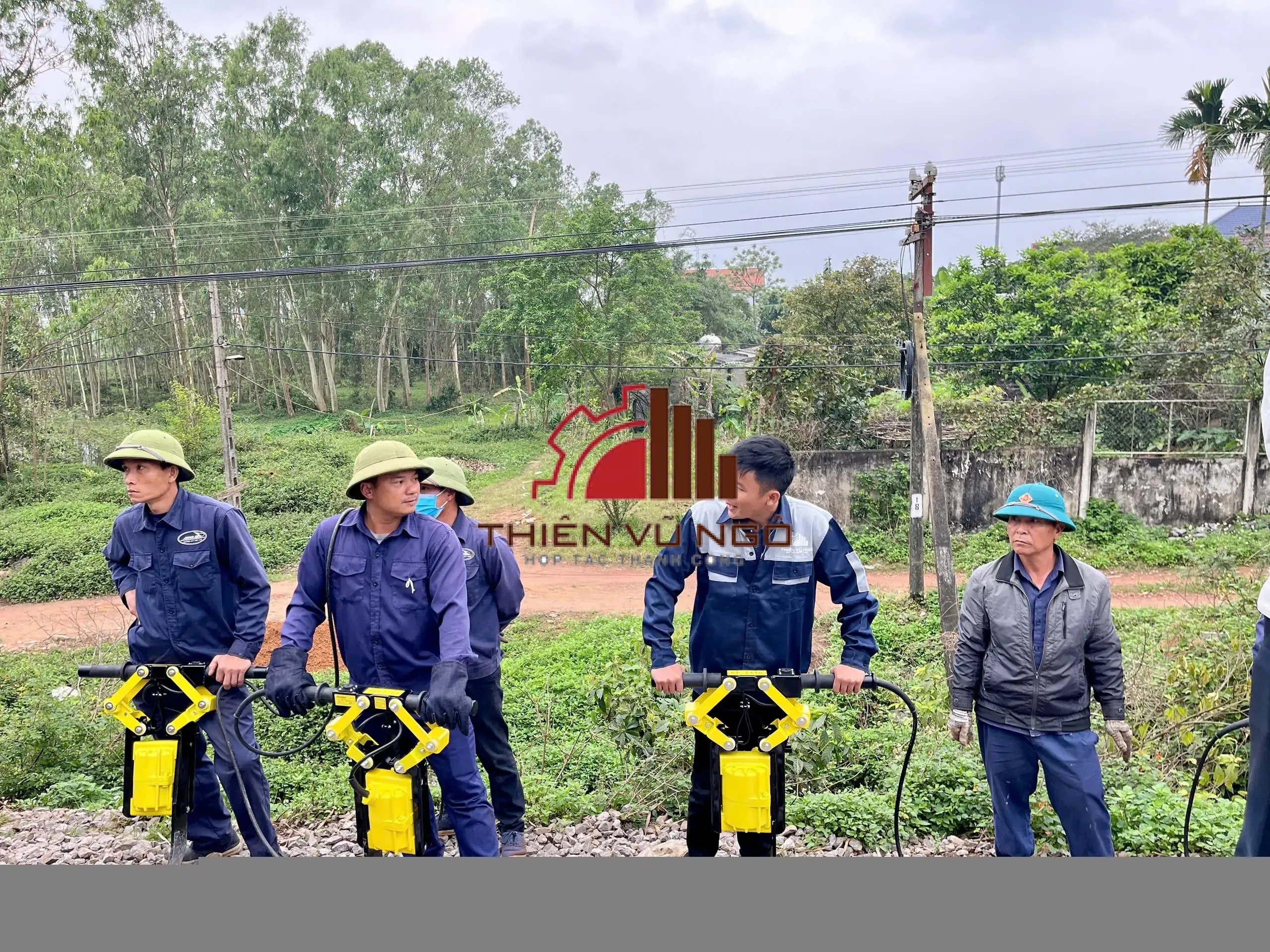 Đẩy Mạnh Công Tác Xây Dựng và Sửa Chữa Đường Sắt – Nâng Cao An Toàn và Hiệu Quả Giao Thông Đường Sắt Việt Nam
