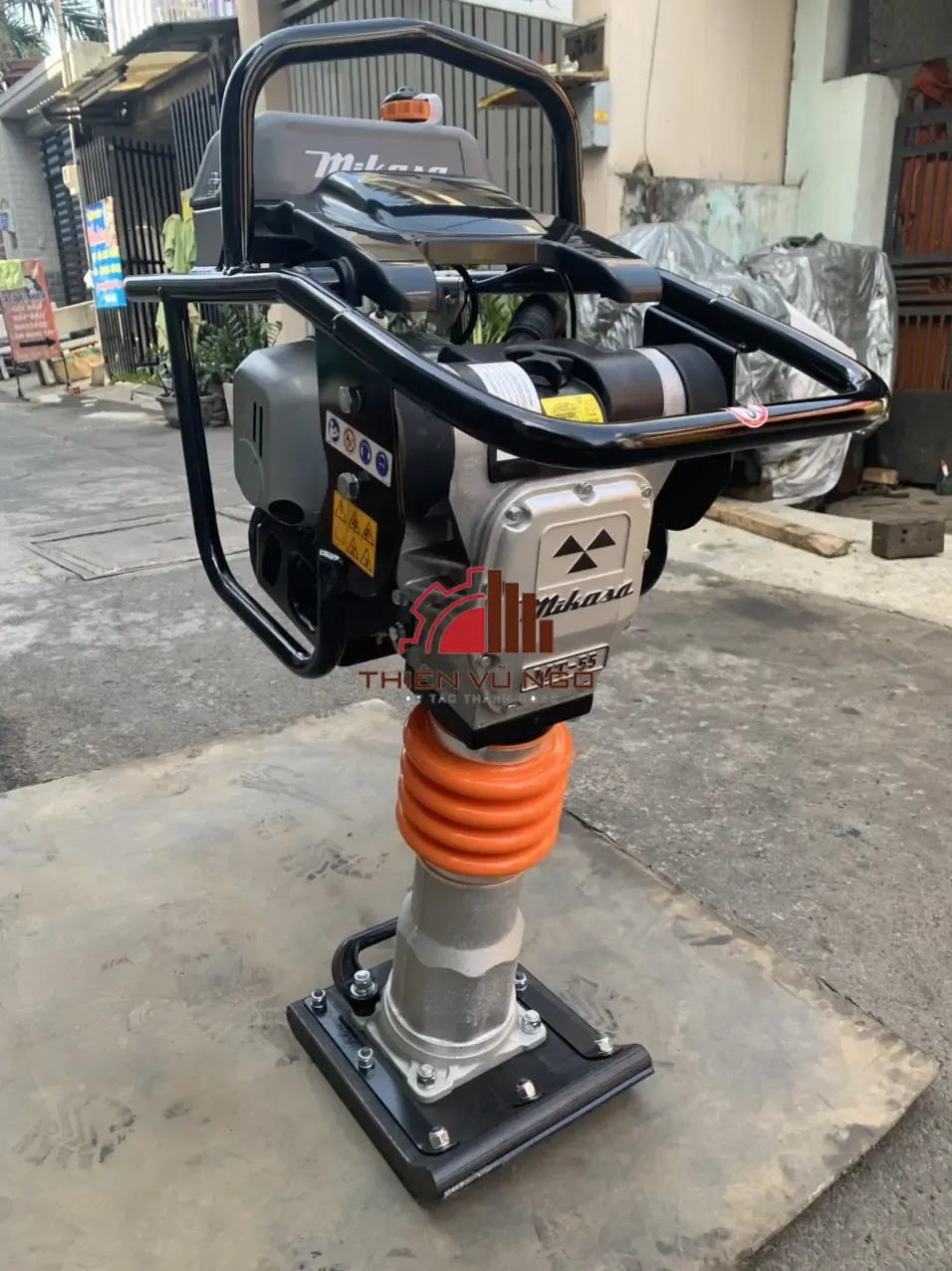 m&aacute;y đầm c&oacute;c MIKASA MT55H