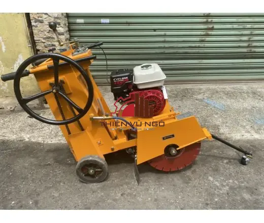 Máy cắt bê tông KC12 lắp động cơ Honda GX160