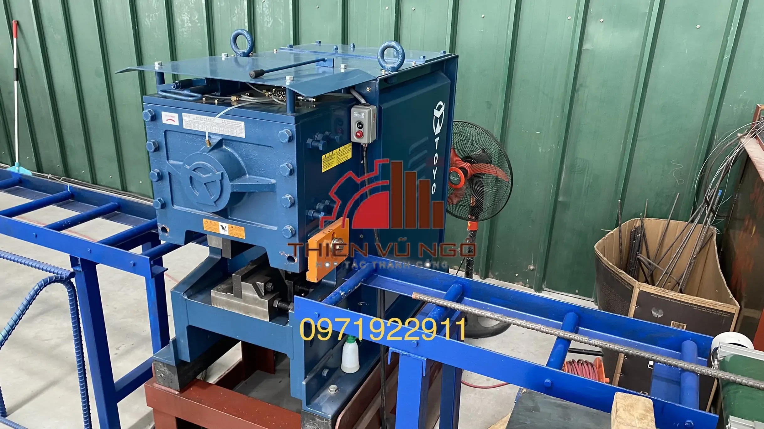 m&aacute;y cắt th&eacute;p TOYO MC‑51W mới