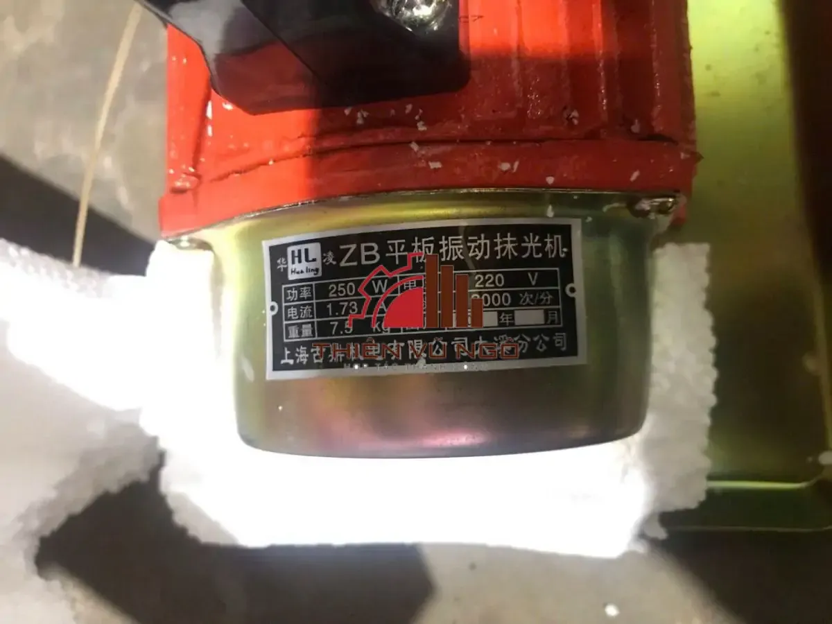 Máy đầm rung bê tông 