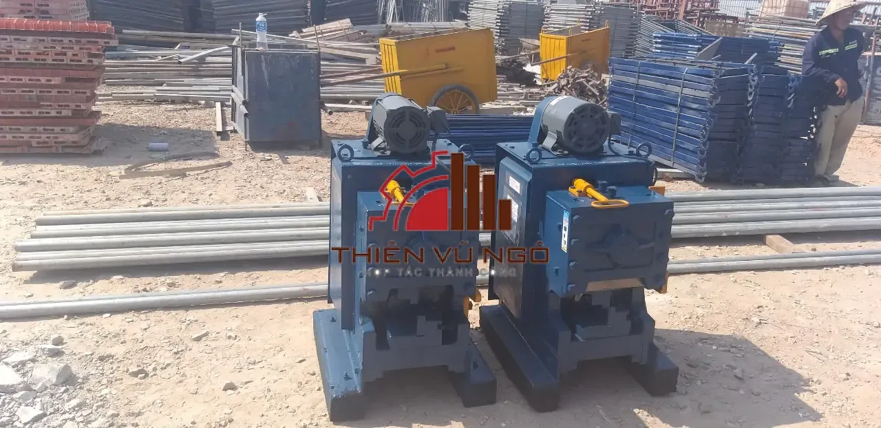 Máy Cắt Sắt TOYO